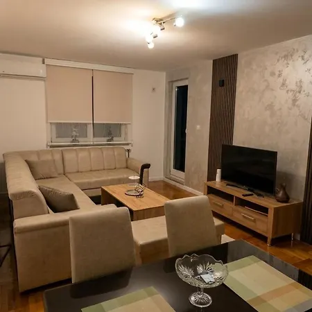 Stan Istocno Sarajevo * Vranjes